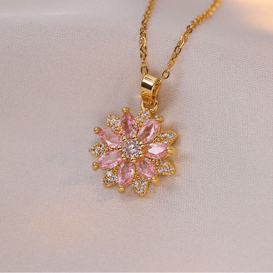 COLLIER PENDENTIF FLEUR EN PIERRE PRÉCIEUSE