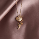 COLLIER DE ROSE ÉTERNELLE