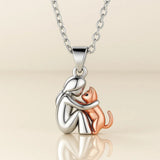 Collier avec Pendentif Étreinte de Chat