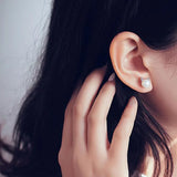 Boucles d'oreilles en argent sterling avec chat et perle