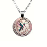 Collier avec Pendentif en Dôme de Verre en Forme de Colibri