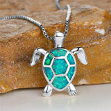 Pendentif Tortue en Opale de Feu Vert Vintage en Or