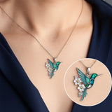 Magnifique Collier en Colibri avec Boucles d'Oreilles Bonus – Offre à Durée Limitée