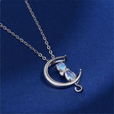 Collier en Croissant avec Pierre de Lune et Chat